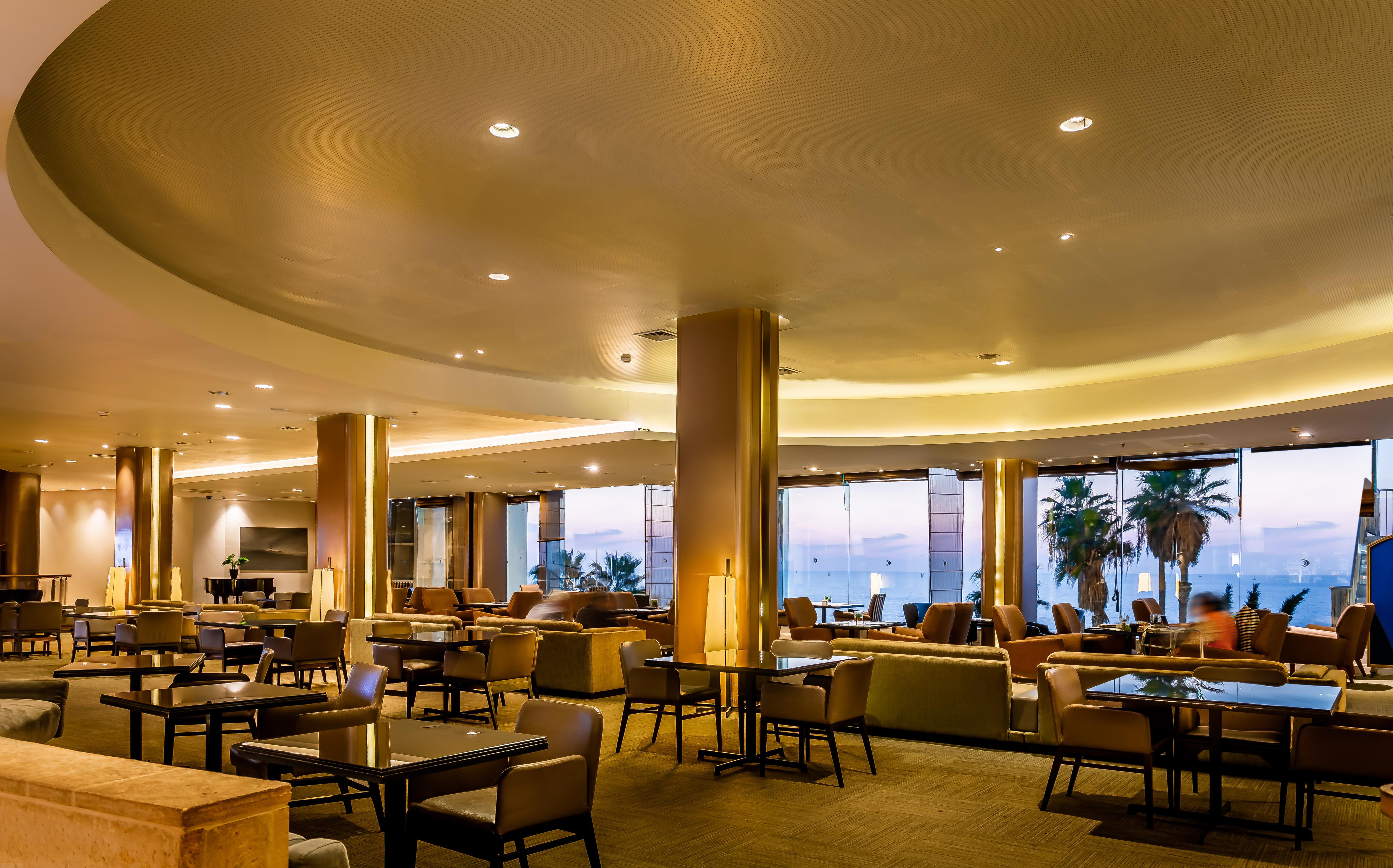 Daniel Herzliya Hotel Екстер'єр фото The lounge at the airport