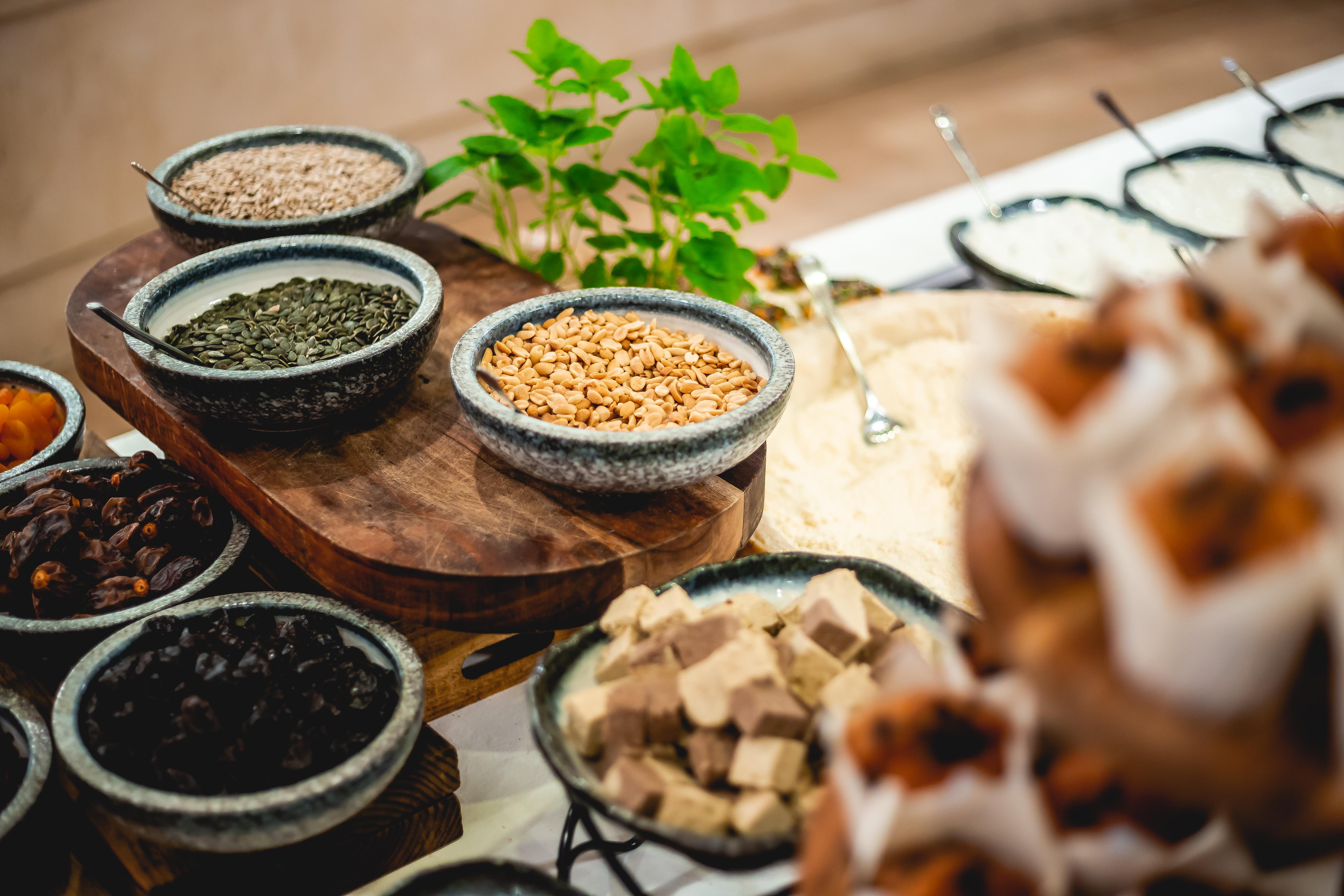 Daniel Herzliya Hotel Екстер'єр фото A selection of Indian sweets