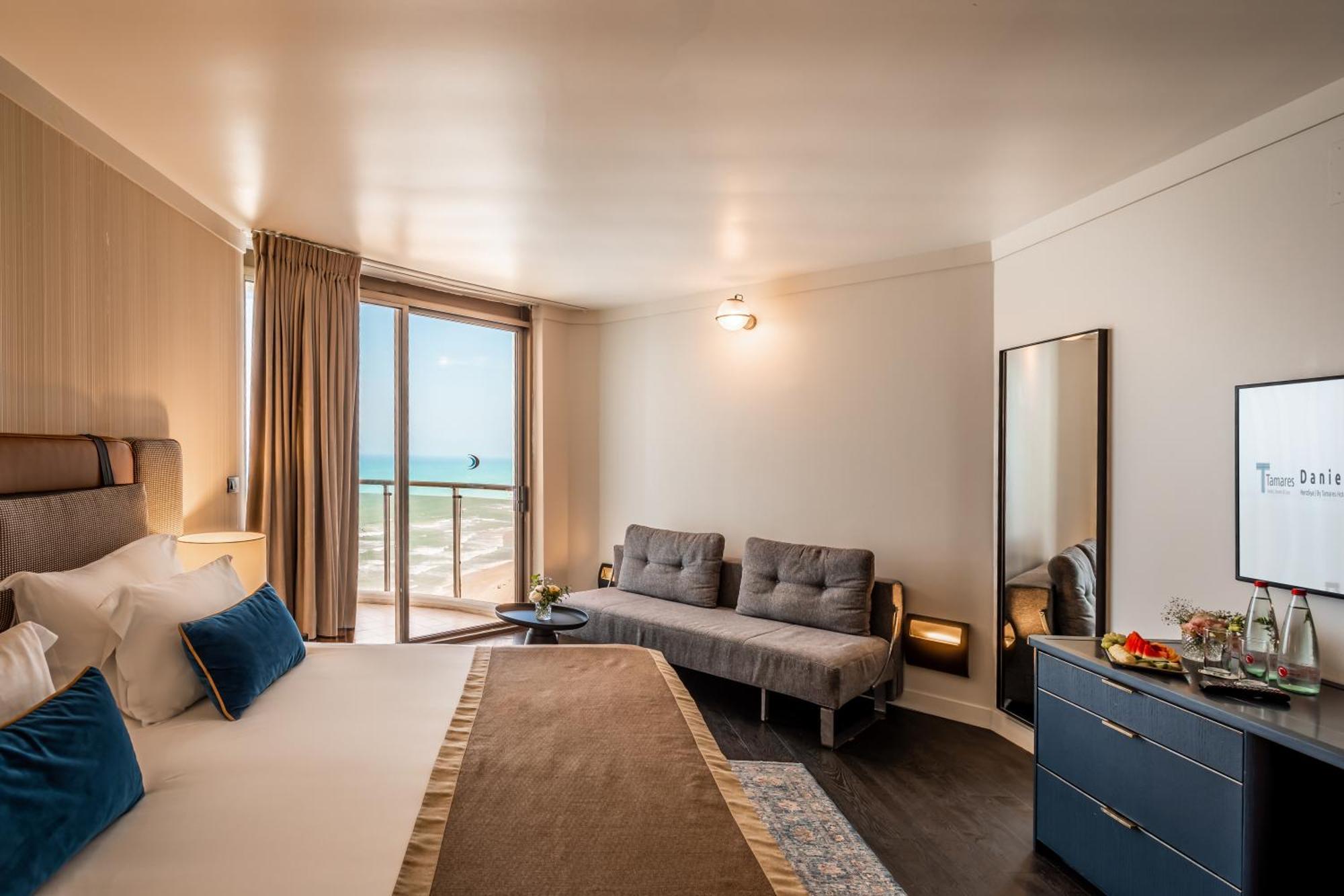 Daniel Herzliya Hotel Екстер'єр фото